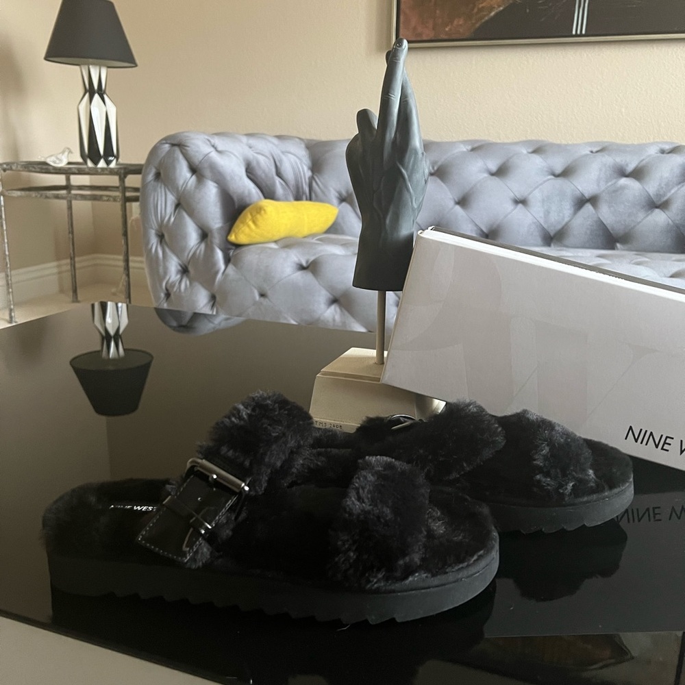 NineWest